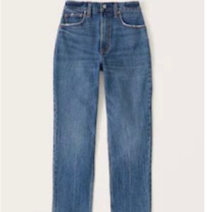 Abercrombie Curve Love 90s Ultra High Straight Jeans